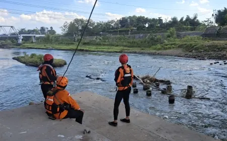 Diyakini Masih Hidup, Pencarian Pemancing yang Hilang di Sungai Brantas Tulungagung Dihentikan