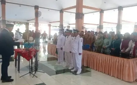 Bupati Situbondo Lantik 3 Kades PAW, Haramkan Berpikir Kembalikan Biaya Politik