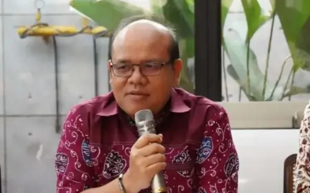 OJK Malang Blokir 36 Ribu Rekening Penjudi Online, Amankan Ratusan Miliar Rupiah