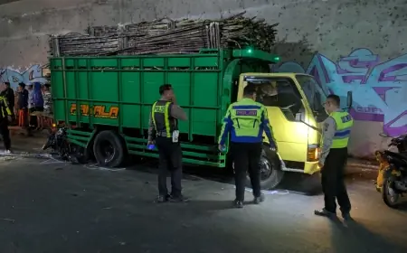 Pemotor Tewas Tabrak Truk di Lawang, Polisi Ungkap Kronologinya