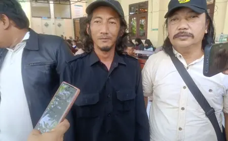 PSHT Loceret Datangi PN Nganjuk, Kawal Sidang Perdana Pengeroyokan yang Tewaskan Satu Anggota