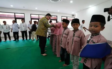 Diawali Santunan dan Potong Tumpeng, Gedung Setda Pemkab Kediri Kembali Ditempati