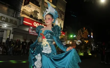 Mengusung Tema 'Symphony of Nature', Dhoho Night Carnival 2026 Pukau Ribuan Warga Kediri
