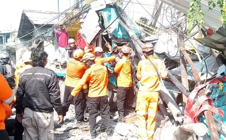 Tabrakan Beruntun Libatkan 4 Kendaraan di Gempol, Arus Lalu Lintas Surabaya–Malang Macet Parah