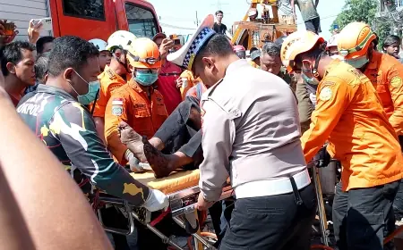 Rem Blong Diduga Pemicu Kecelakaan di Pasuruan: 4 Orang Tewas, 7 Rumah Rusak