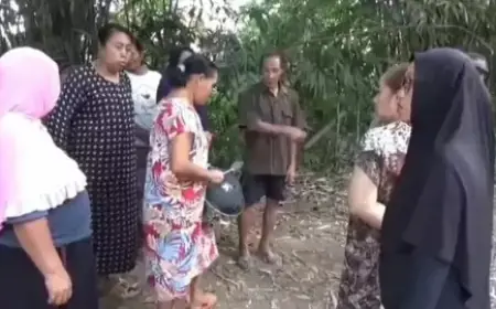 Cari Bocah Hilang, Warga Jember Keliling Kampung Pukuli Peralatan Dapur