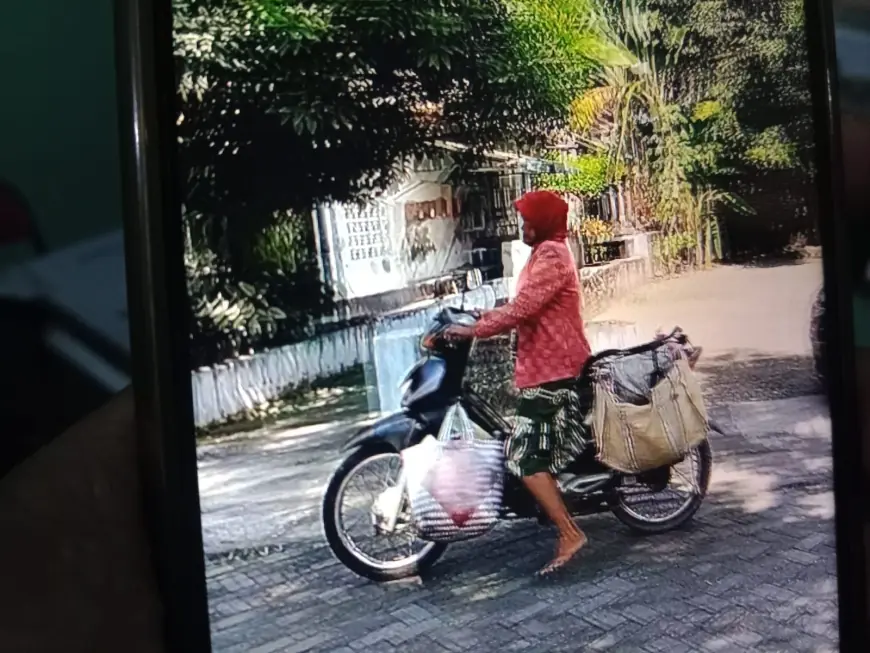 Lunasi Pinjaman di Bank Jombang, Nenek Ngatini Banting Tulang Jual Sayur Keliling