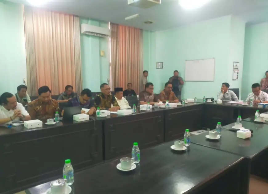 RDP Komisi B DPRD Jombang dengan Direksi PT BPR Bank Jombang Membuka Fakta Baru