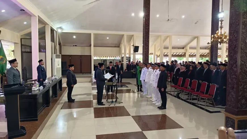 Bupati Bondowoso Lantik Pejabat Administrator dan Pengawas, Tekankan Integritas dan Pelayanan Publik