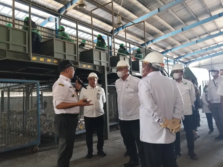 Ekonomi Sirkular dan Green Job, Jadi Ulasan Menteri Lingkungan Hidup saat Tinjau TPA Banjardowo Jombang