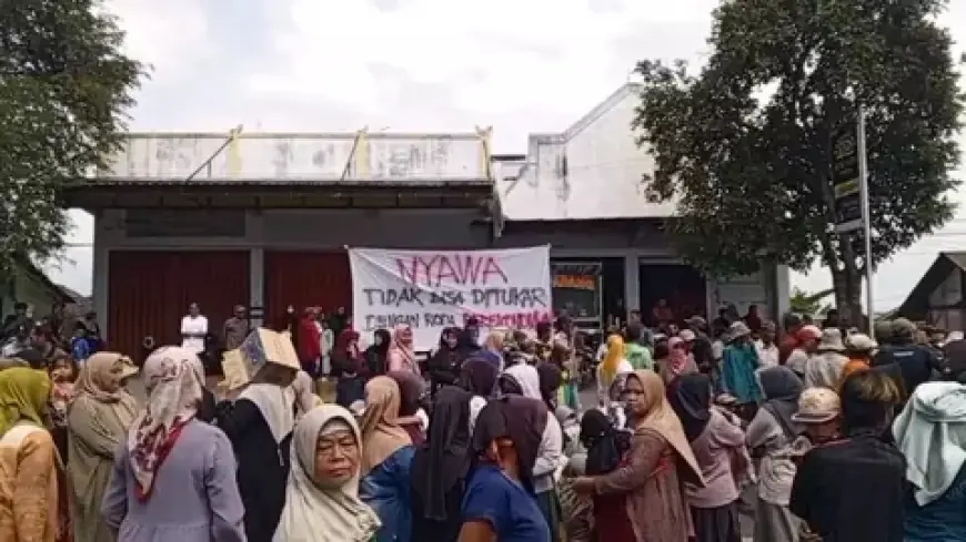 Protes Peluru Nyasar Diduga dari Latihan Militer, Warga Pasuruan Blokade Jalur Pantura