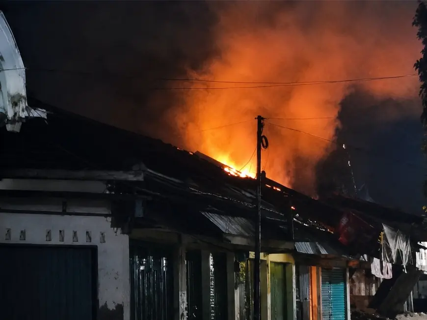 Pasar Ngemplak Tulungagung Kebakaran, Diduga Dipicu Korsleting Listrik