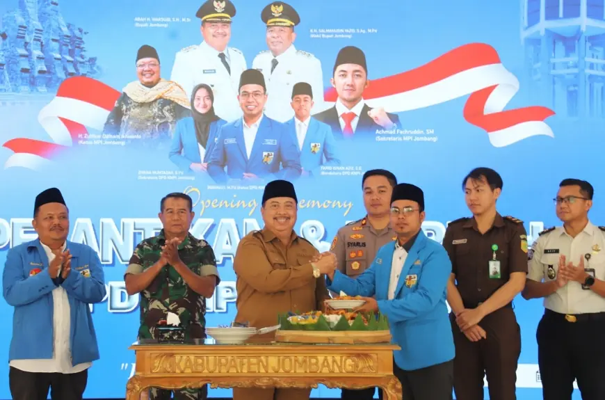 Pengurus DPD KNPI Jombang Resmi Dilantik, Siap Jadi Mitra Kritis Pemerintah